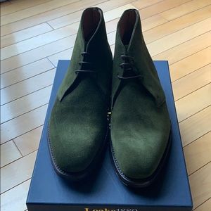 Mens Loake UK 7 Chukka Shoes
